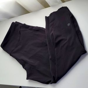Womens size 14 lululemon leggings